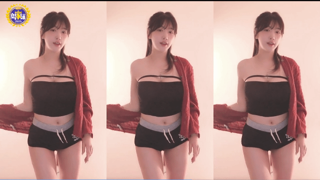 4582845cde26d9fcdb055eee0a3d3daf_1742914009_4191.gif